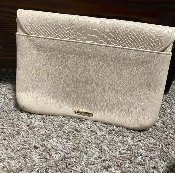 GiGi New York Catie Crossbody in Bone Python Embossed Leather - Picture 1 of 6